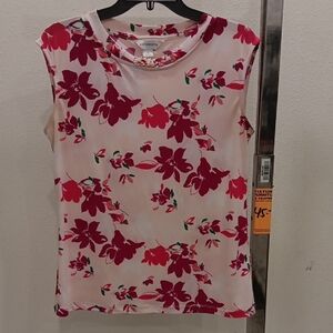 Liz Claiborne Red Sleeveless Blouse with Floral Design